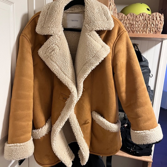 Bershka oversized tan shearling detail car coat - Picture 3 of 3